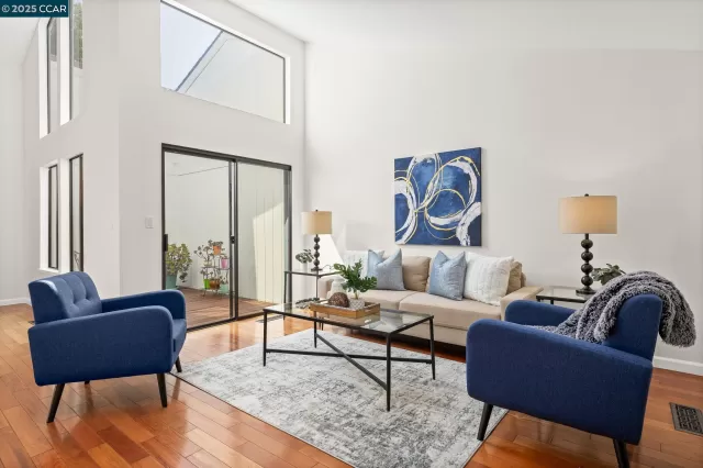 MLS: 41099407 Condo For Sale