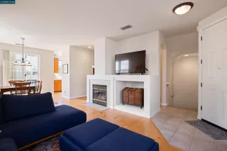 Photo #2: 41099408 Listing