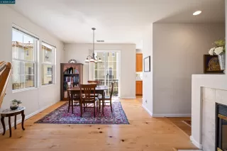 Photo #6: 41099408 Listing