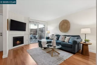 Photo #6: 41099409 Listing