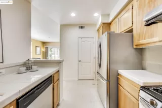 Photo #6: 41099488 Listing 