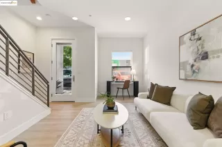 Photo #3: 41099492 Listing