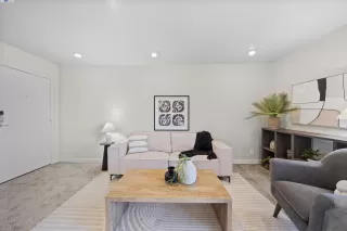 Photo #5: 41099531 Listing