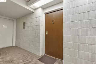 Photo #2: 41099542 Listing