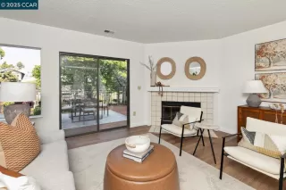 Photo #4: 41099604 Listing