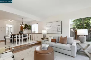 Photo #5: 41099604 Listing