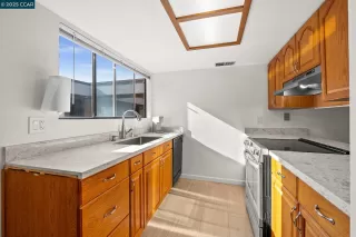 Photo #4: 41099607 Listing