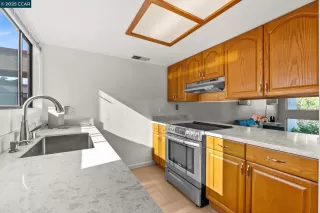 Photo #5: 41099607 Listing