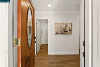 Photo #4: 41099609 Listing