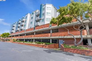 Photo #3: 41099667 Listing