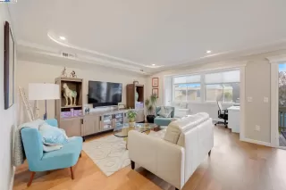 Photo #5: 41099707 Listing 