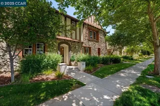 Photo #1: 41099711 Listing