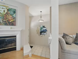 Photo #2: 41099774 Listing 