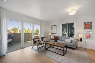 Photo #4: 41099801 Listing