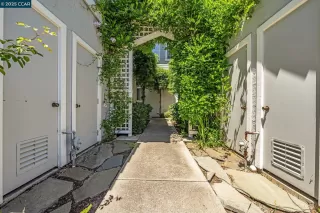 Photo #4: 41099859 Listing