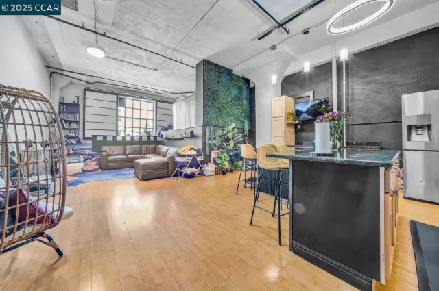 MLS: 41099929 Condo For Sale