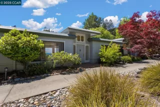 Photo #1: 41099989 Listing 