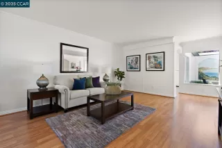 Photo #4: 41099989 Listing 