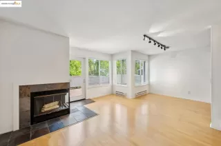 Photo #3: 41100077 Listing 