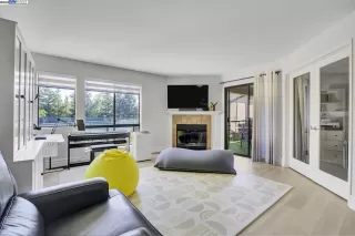 Photo #6: 41100108 Listing