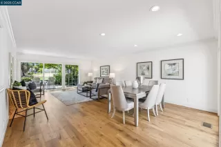 Photo #3: 41100153 Listing