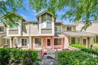 Photo #1: 41100205 Listing