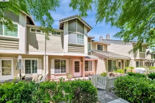 Photo #2: 41100205 Listing