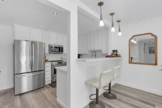 Photo #5: 41100206 Listing 