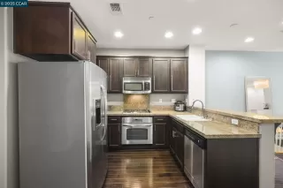 Photo #3: 41100221 Listing 