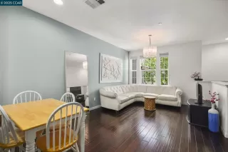 Photo #5: 41100221 Listing 