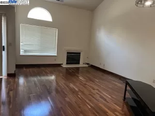 Photo #3: 41100306 Listing 