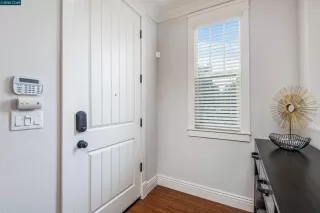 Photo #1: 41100333 Listing 