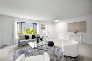 Photo #2: 41100405 Listing 