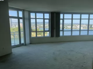 Photo #2: 41100422 Listing