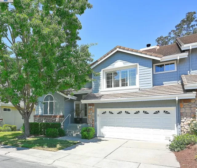 MLS: 41100458 Condo For Sale