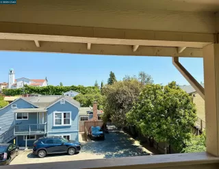 Photo #3: 41100477 Listing