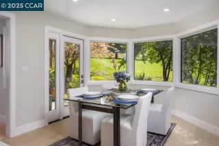 Photo #5: 41100486 Listing 