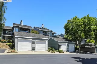 Photo #2: 41100522 Listing 