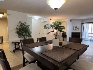 Photo #1: 41100541 Listing 