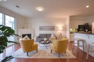 Photo #1: 41100584 Listing