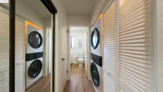 Photo #6: 41100619 Listing