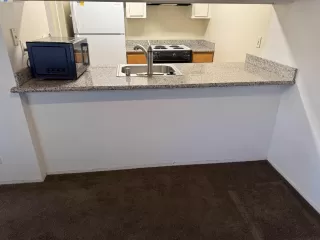 Photo #5: 41100655 Listing