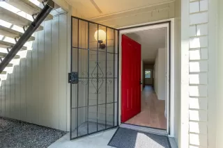 Photo #2: 41100661 Listing 