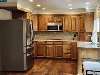 Photo #5: 41100876 Listing 