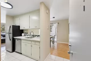 Photo #3: 41100888 Listing