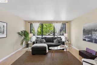 Photo #5: 41100888 Listing