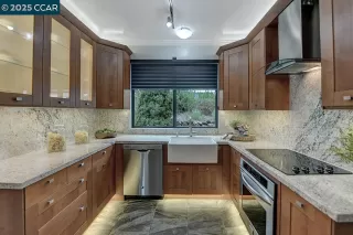 Photo #1: 41100900 Listing 