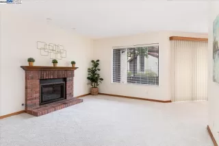 Photo #2: 41100901 Listing 