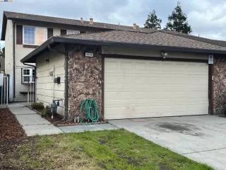 Photo #5: 41100934 Listing 