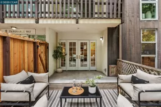 Photo #1: 41100938 Listing